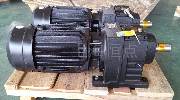 R47系列減速機配電機，黑金剛 實物圖