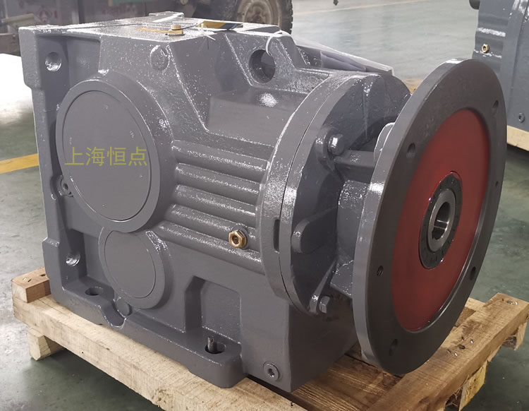 K97減速機，輸入配電機法蘭端蓋，右輸出單軸，實物圖如下